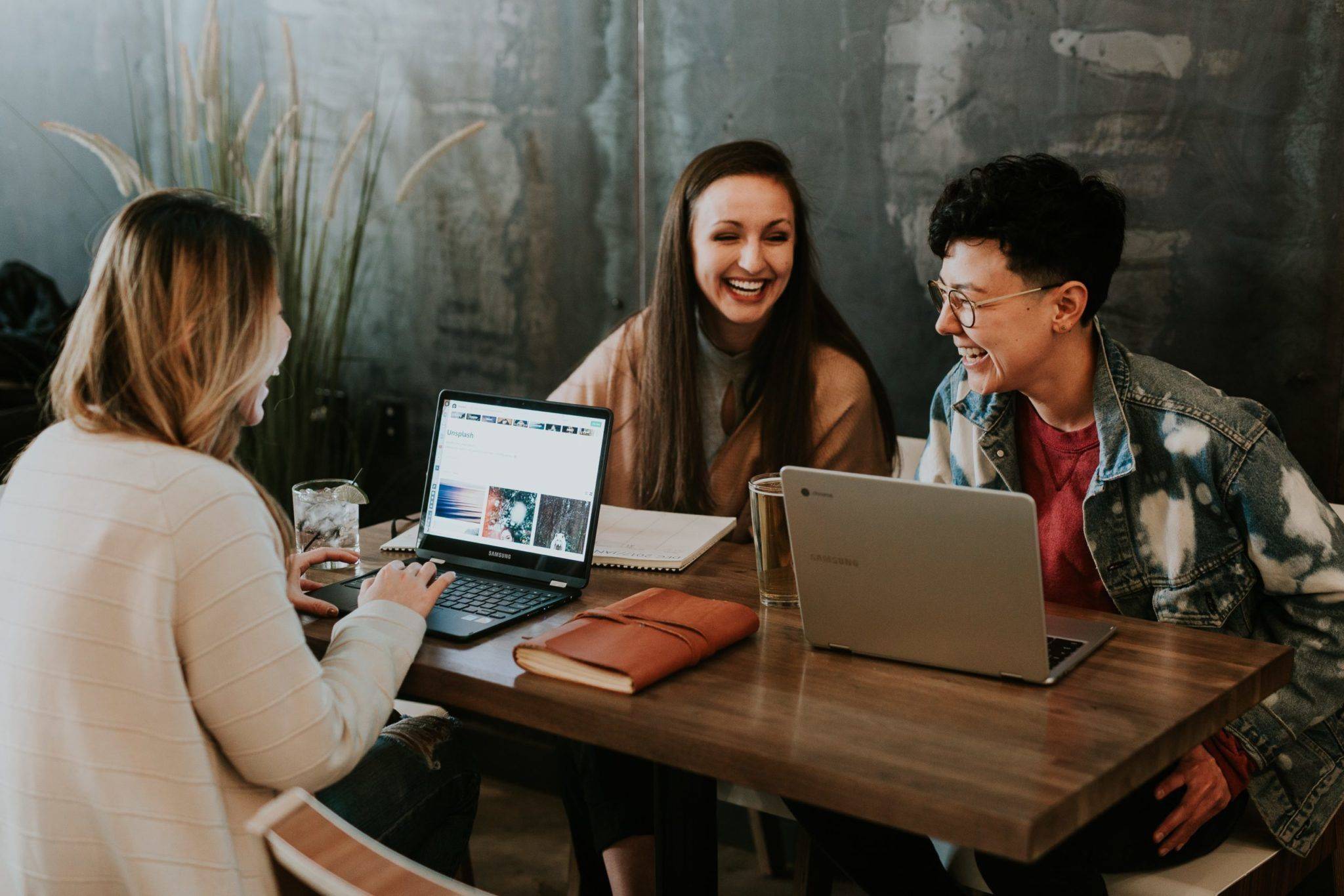 brooke-cagle-g1Kr4Ozfoac-unsplash Sfera Business Training Post